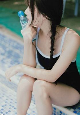正在播放001女体研究拷问所