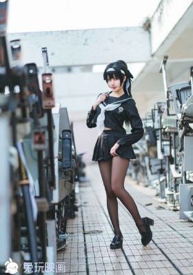 金梅瓶2