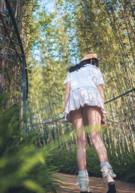 俄罗斯三级做爰视频